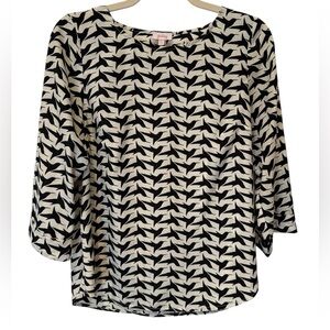 NWOT Pixley Black & White Blouse w/ Hummingbird Pattern & Cuffed 3/4 Sleeves